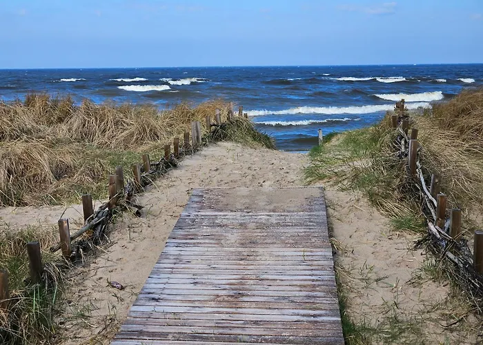Blue House With Terrace Apartment